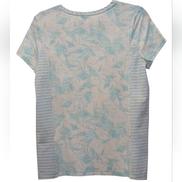 Chico's. - NWT, Turquoise & White Floral Design, Short Sleeve,Round Neck, Size 1 - Picture 3 of 11